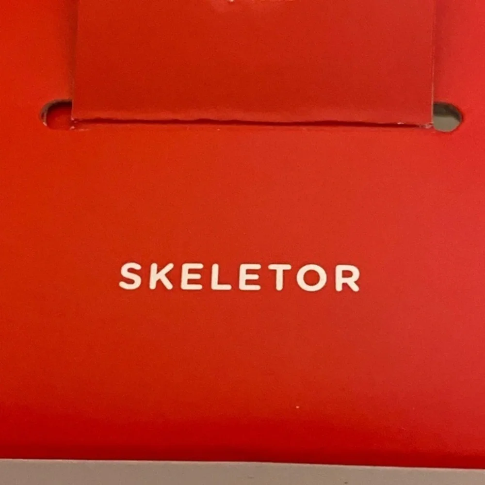 New Skeletor‎ Master of The Universe Hallmark Ornament